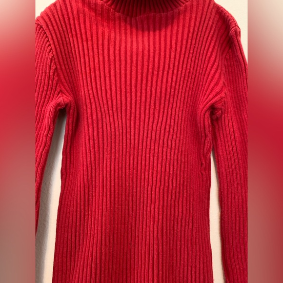 Red Ribbed Turtleneck - Picture 2 of 10